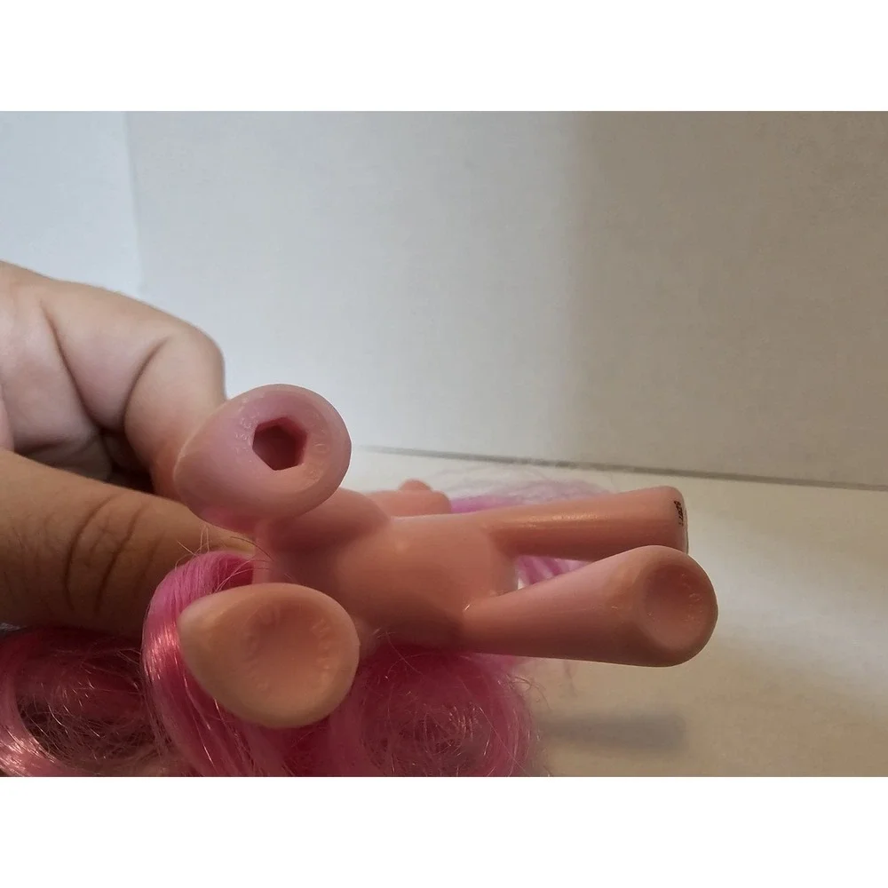 My Little Pony Pinkie Pie Figure Hasbro 4